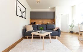 Fullhouse - Zwickau - F45 Apartments - Smarttv - Nespresso